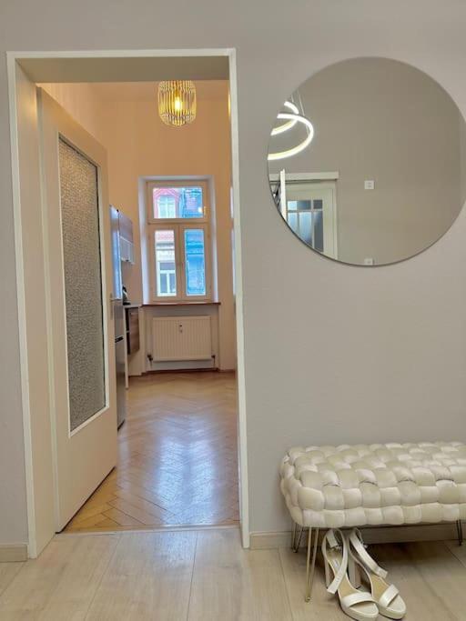 Stilvolle Wohnung In Bestlage Bayreuth Exteriör bild